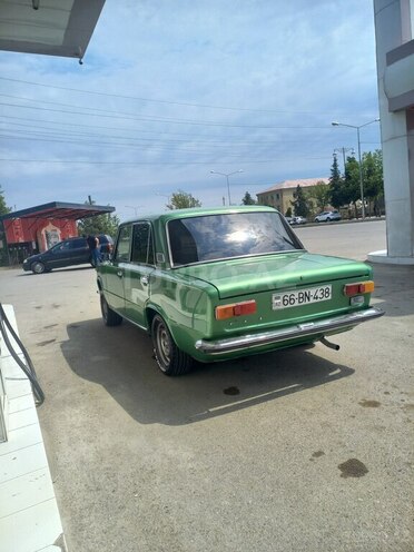 LADA (VAZ) 21011 1981, 80,000 km - 1.5 l - Yevlax