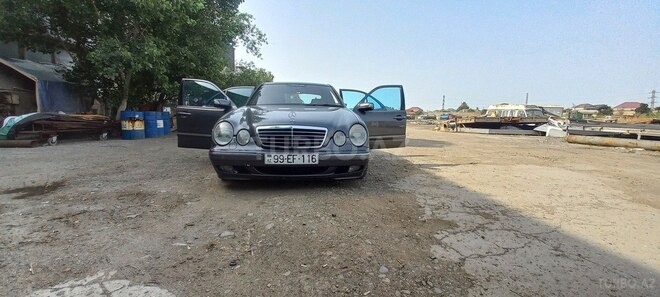 Mercedes E 320 1999, 395,000 km - 3.2 l - Bakı