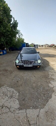 Mercedes E 320 1999, 395,000 km - 3.2 l - Bakı