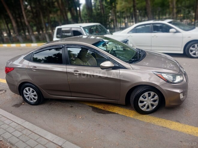 Hyundai Accent 2013, 280,026 km - 1.6 l - Xırdalan