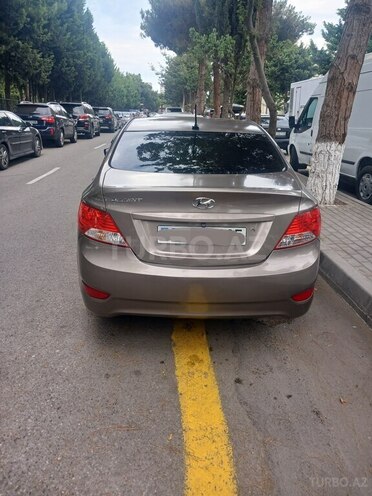 Hyundai Accent 2013, 280,026 km - 1.6 l - Xırdalan