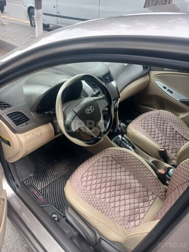 Hyundai Accent 2013, 280,026 km - 1.6 l - Xırdalan