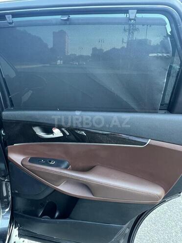 Kia Sorento-17