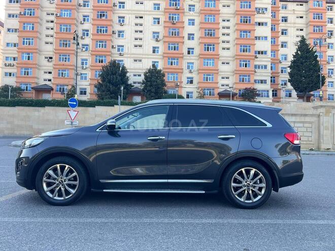 Kia Sorento-2
