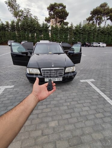 Mercedes C 180 1997, 399,450 km - 1.8 l - Bakı