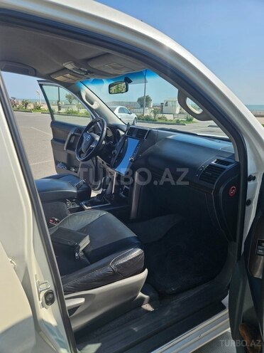 Toyota Prado 2010, 200,000 km - 2.7 л - Sumqayıt