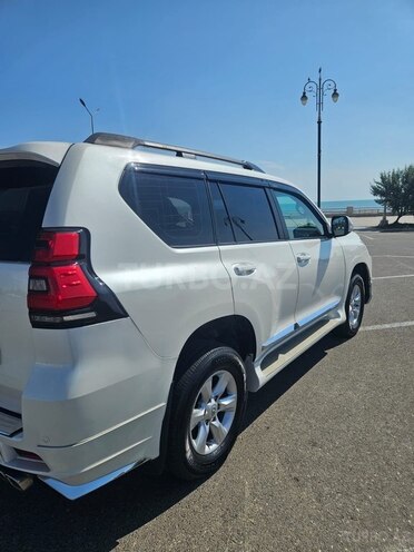 Toyota Prado 2010, 200,000 km - 2.7 л - Sumqayıt