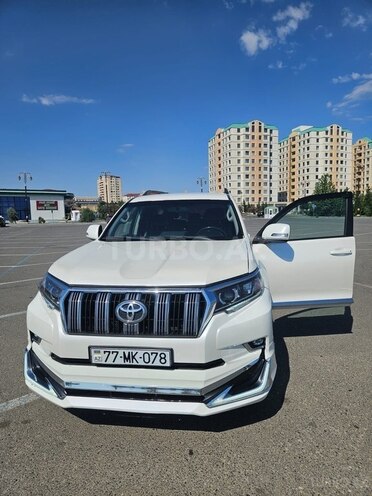 Toyota Prado 2010, 200,000 km - 2.7 л - Sumqayıt