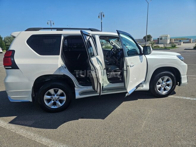 Toyota Prado 2010, 200,000 km - 2.7 л - Sumqayıt