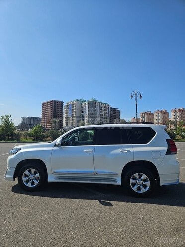 Toyota Prado 2010, 200,000 km - 2.7 л - Sumqayıt