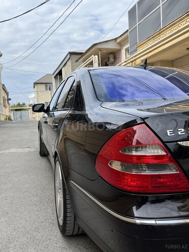 Mercedes E 220 d 2008, 334,000 km - 2.2 l - Bakı