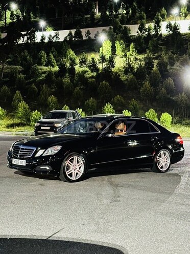 Mercedes E 350 2009, 300,500 km - 3.5 l - Bakı