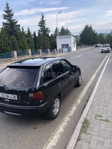 Opel Astra 1994, 300,000 km - 1.6 l - Bakı