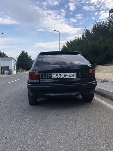 Opel Astra 1994, 300,000 km - 1.6 l - Bakı
