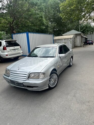 Mercedes C 220 d 1998, 444,000 km - 2.2 l - Bakı