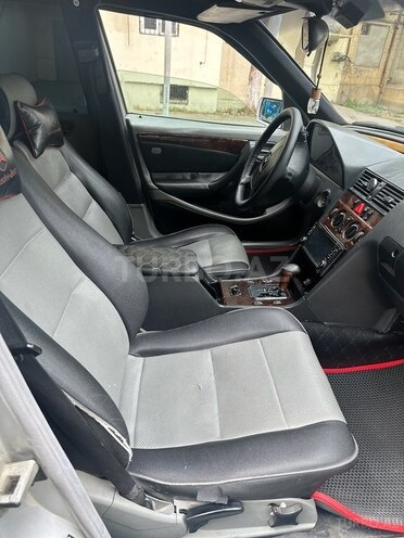 Mercedes C 220 d 1998, 444,000 km - 2.2 l - Bakı
