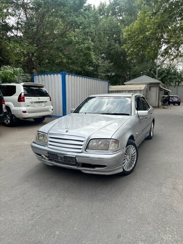 Mercedes C 220 d 1998, 444,000 km - 2.2 l - Bakı