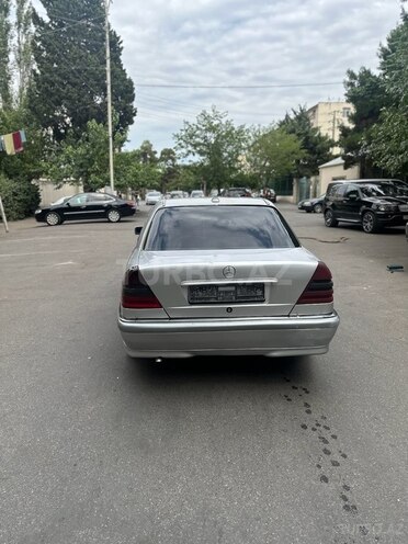 Mercedes C 220 d 1998, 444,000 km - 2.2 l - Bakı