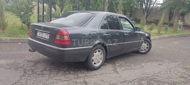 Mercedes C 220 1994, 513,000 km - 2.2 l - Quba