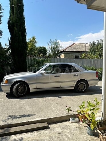 Mercedes C 230 1998, 282,760 km - 2.3 л - Balakən