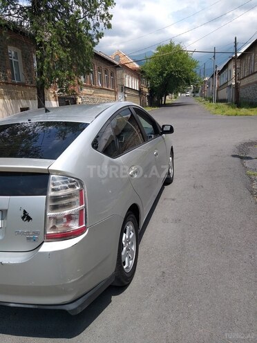 Toyota Prius 2005, 300,000 km - 1.5 л - Zaqatala