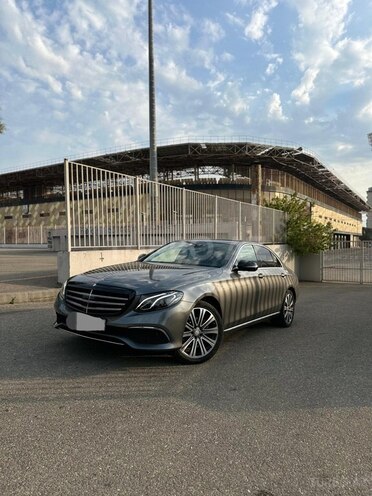 Mercedes E 220 d 2017, 186,000 km - 2.0 l - Bakı