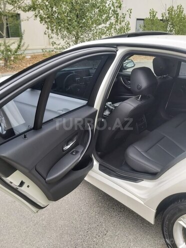 BMW 320 2016, 220,000 km - 2.0 l - Bakı