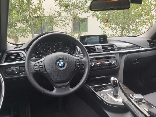 BMW 320 2016, 220,000 km - 2.0 l - Bakı