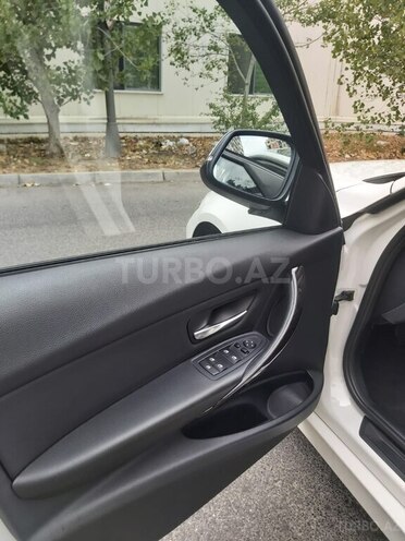 BMW 320 2016, 220,000 km - 2.0 l - Bakı