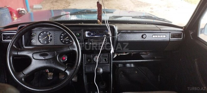 LADA (VAZ) 2107 2009, 18,000 km - 1.6 l - Yardımlı