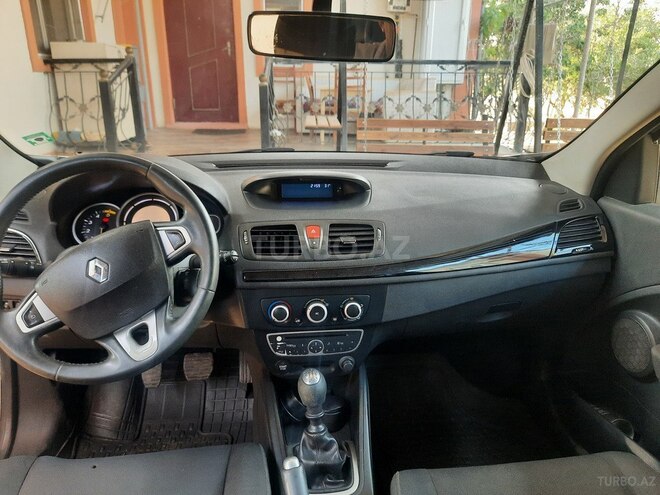 Renault Megane 2011, 249,000 km - 1.5 l - Bakı
