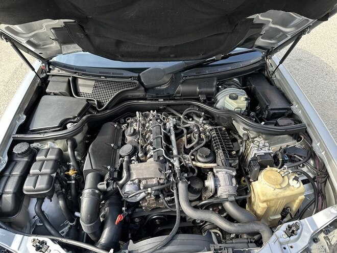 Mercedes E 220 d 2000, 447,000 km - 2.2 l - Bakı