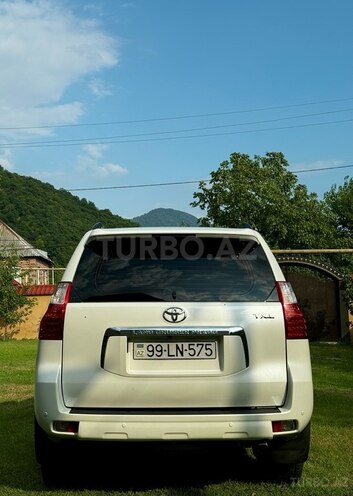 Toyota Land Cruiser Prado 2012, 188,000 km - 2.7 l - Zaqatala