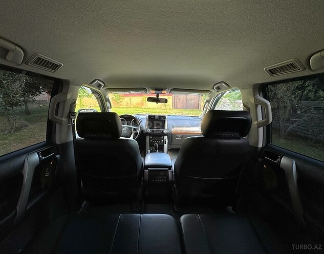 Toyota Land Cruiser Prado 2012, 188,000 km - 2.7 l - Zaqatala