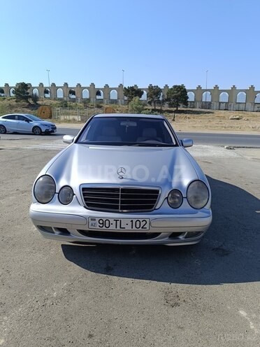 Mercedes E 220 2000, 400,000 km - 2.2 l - Bakı