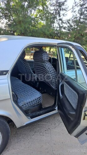 GAZ 31105 2005, 153,000 km - 2.4 l - Qazax
