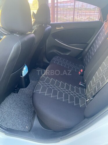 Hyundai Accent 2016, 185,000 km - 1.6 l - Bakı
