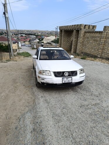 Volkswagen Passat 2004, 238,500 km - 1.8 л - Bakı