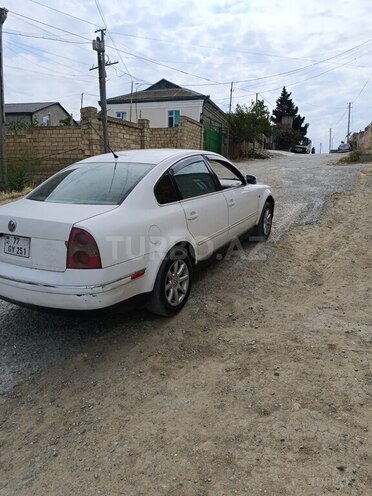 Volkswagen Passat 2004, 238,500 km - 1.8 л - Bakı