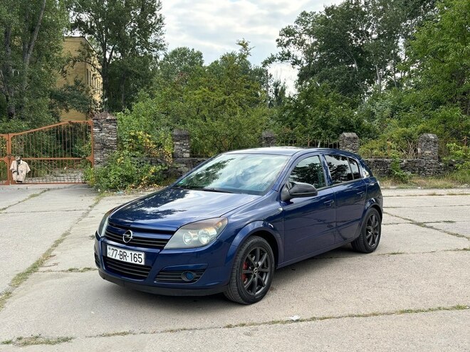 Opel Astra 2005, 258,000 km - 1.6 л - Qəbələ