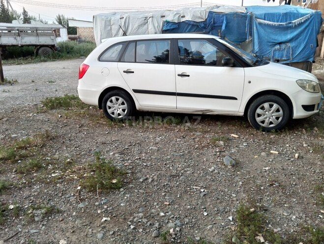 Skoda Fabia 2013, 328,000 km - 1.2 l - Gəncə