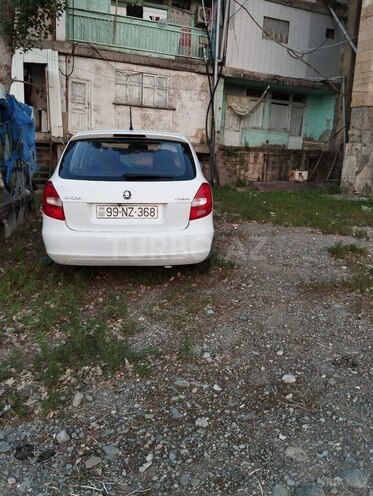 Skoda Fabia 2013, 328,000 km - 1.2 l - Gəncə