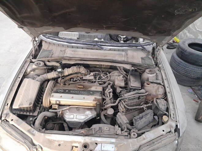 Opel Vectra 1999, 200,000 km - 2.0 l - Bakı