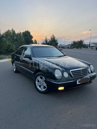 Mercedes E 220 d 2000, 398,000 km - 2.2 л - Ağstafa