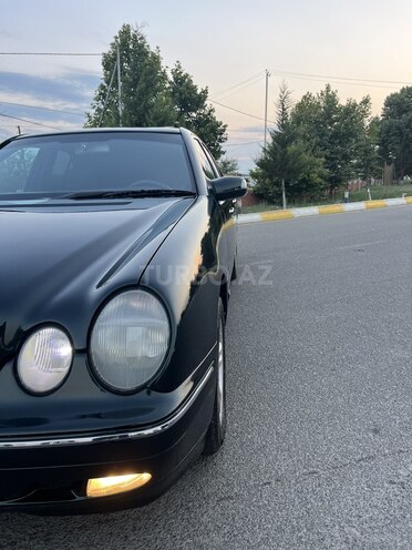 Mercedes E 220 d 2000, 398,000 km - 2.2 л - Ağstafa