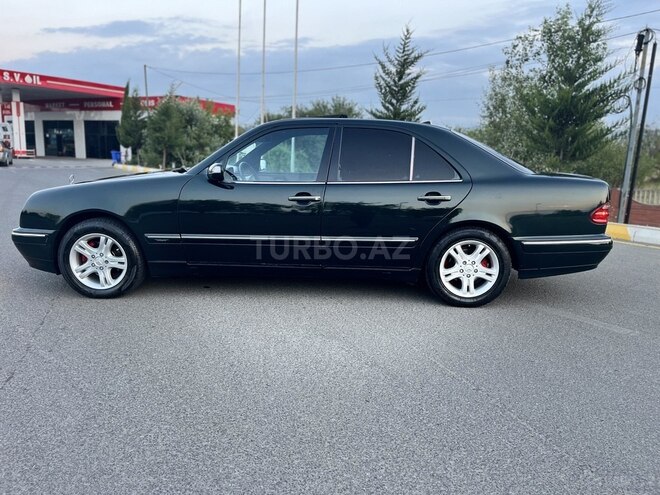 Mercedes E 220 d 2000, 398,000 km - 2.2 л - Ağstafa