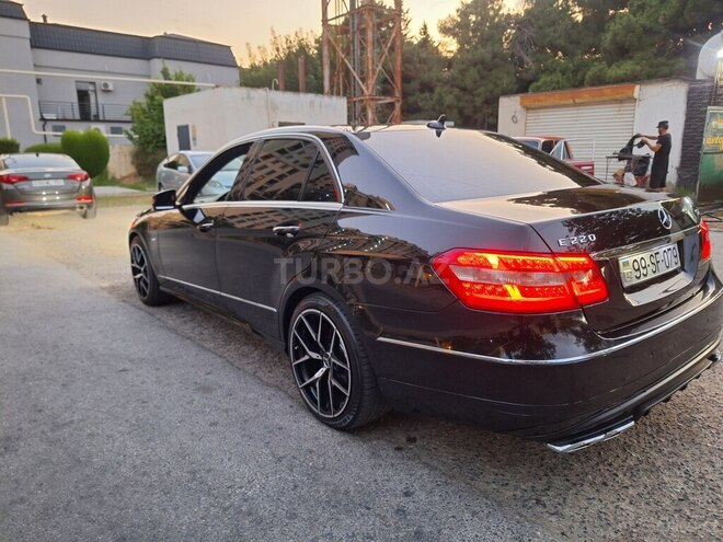 Mercedes E 220 d 2010, 347,250 km - 2.2 l - Bakı