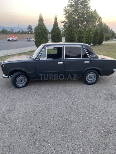 LADA (VAZ) 21011 1974, 180,000 km - 1.2 л - Gəncə