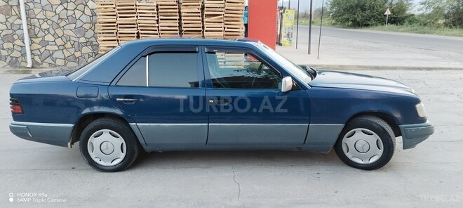 Mercedes E 200 d 1989, 249,867 km - 2.0 l - Şəmkir