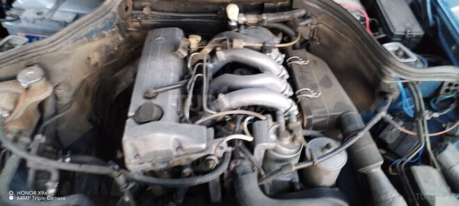 Mercedes E 200 d 1989, 249,867 km - 2.0 l - Şəmkir